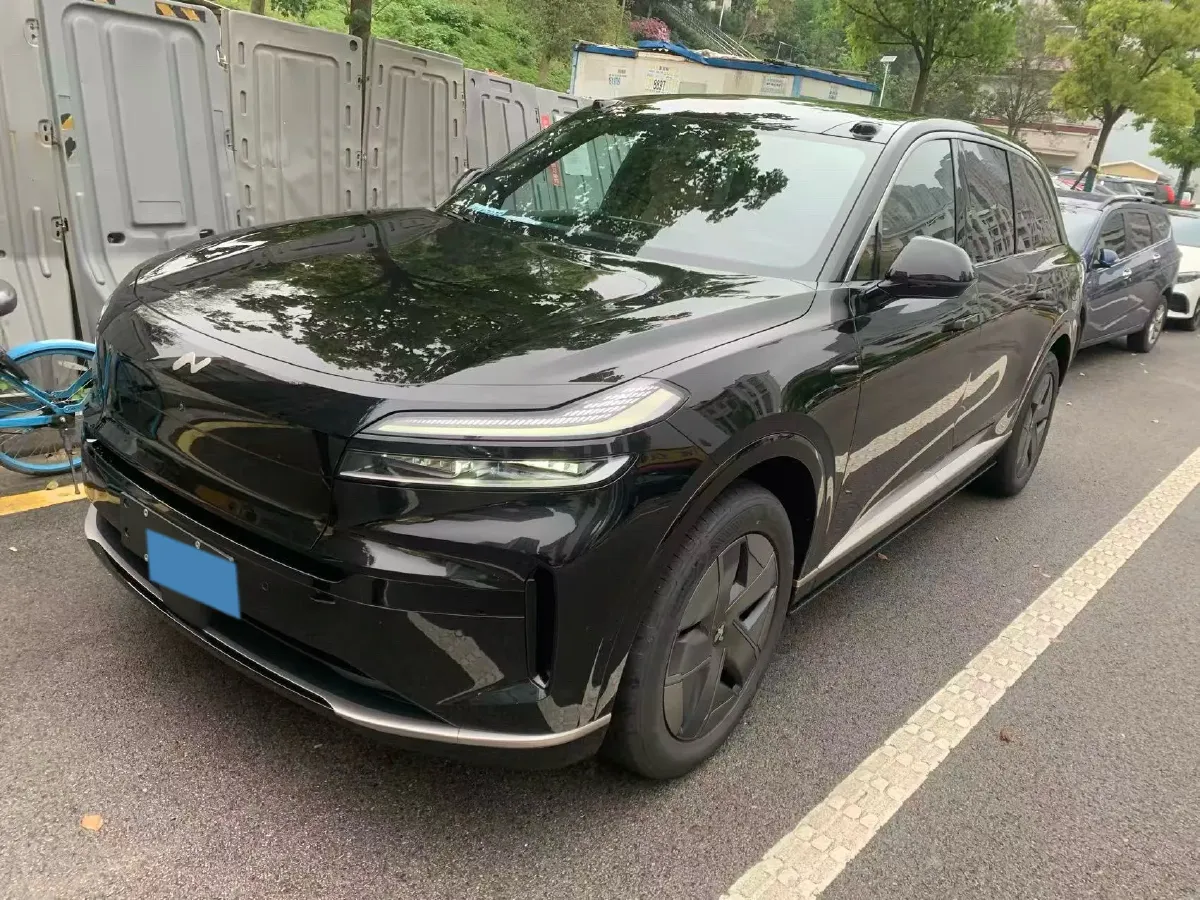 2026 ONVO L90 BEV,autocango,china used car exporter,china ev exporter,chinese used car exporter,chinese used ev exporter