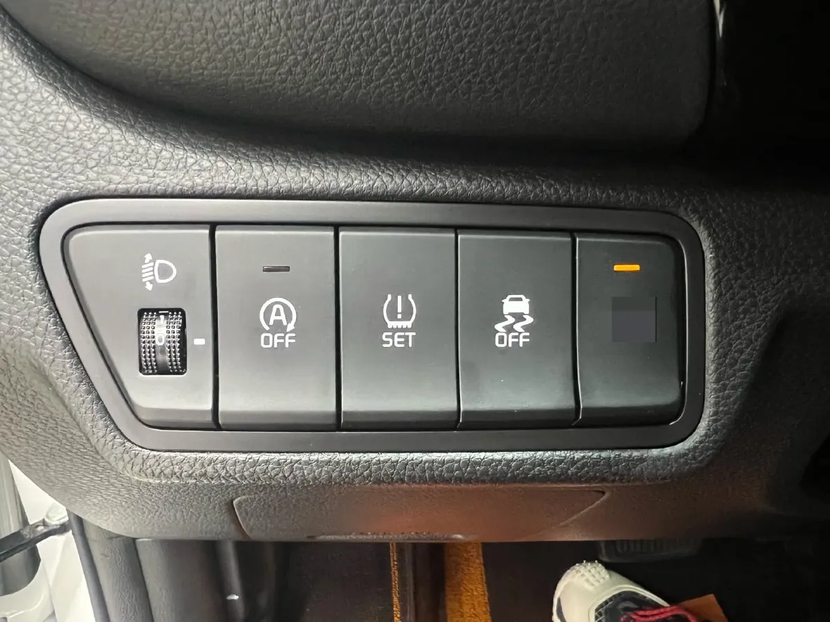 2023 Kia Seltos 1.5L 115HP L4 CVT,autocango,china used car exporter,china ev exporter,chinese used car exporter,chinese used ev exporter