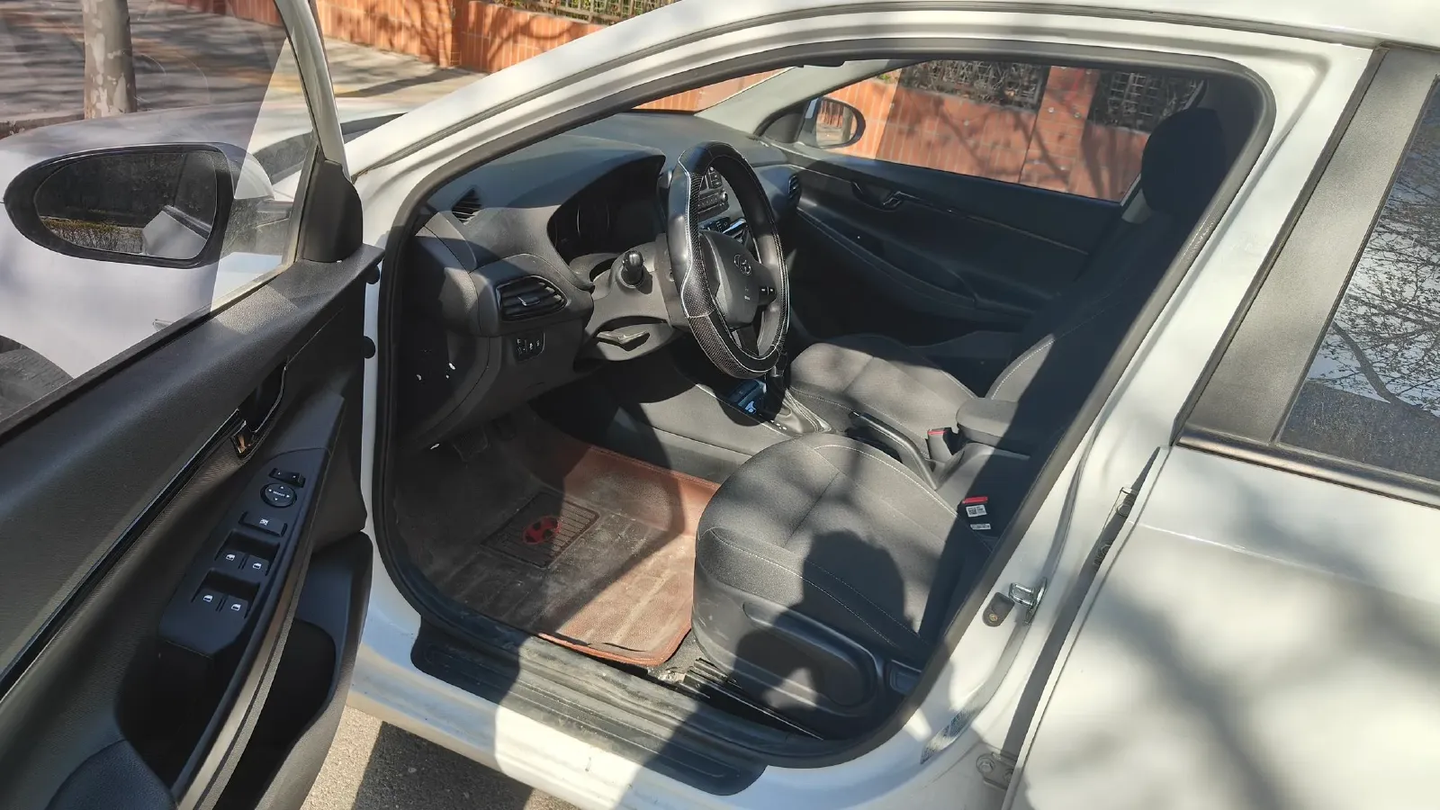 2020 Hyundai Celesta 1.6L 123HP L4 6AT,autocango,china used car exporter,china ev exporter,chinese used car exporter,chinese used ev exporter