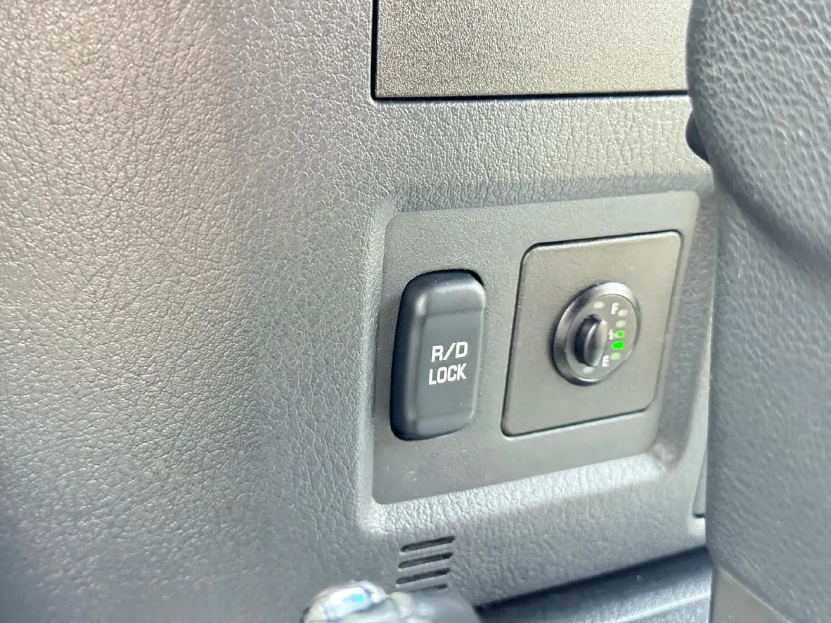 2017 Honda Jade 1.8L 141HP L4 5AT,autocango,china used car exporter,china ev exporter,chinese used car exporter,chinese used ev exporter