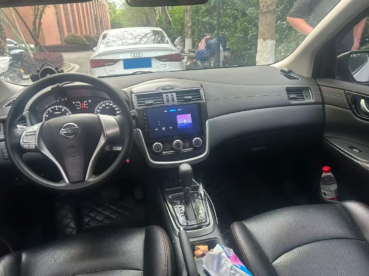 2021 Nissan Tiida 1.6L 122HP L4 CVT,autocango,china used car exporter,china ev exporter,chinese used car exporter,chinese used ev exporter