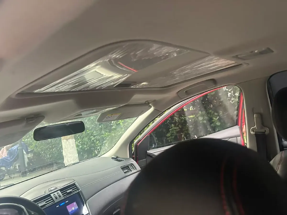 2021 Nissan Tiida 1.6L 122HP L4 CVT,autocango,china used car exporter,china ev exporter,chinese used car exporter,chinese used ev exporter