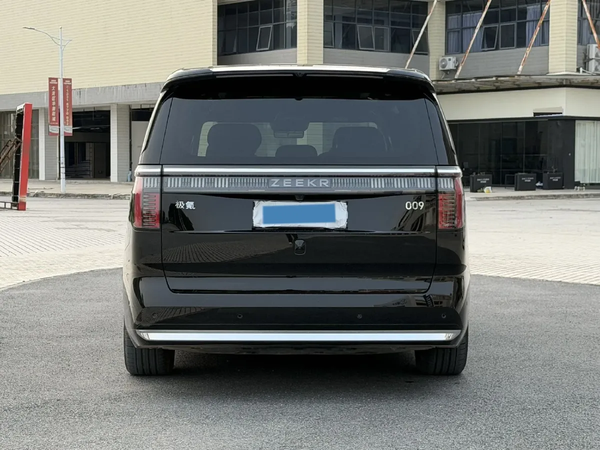 2024 Zeekr 009 BEV 108KWH,autocango,china used car exporter,china ev exporter,chinese used car exporter,chinese used ev exporter