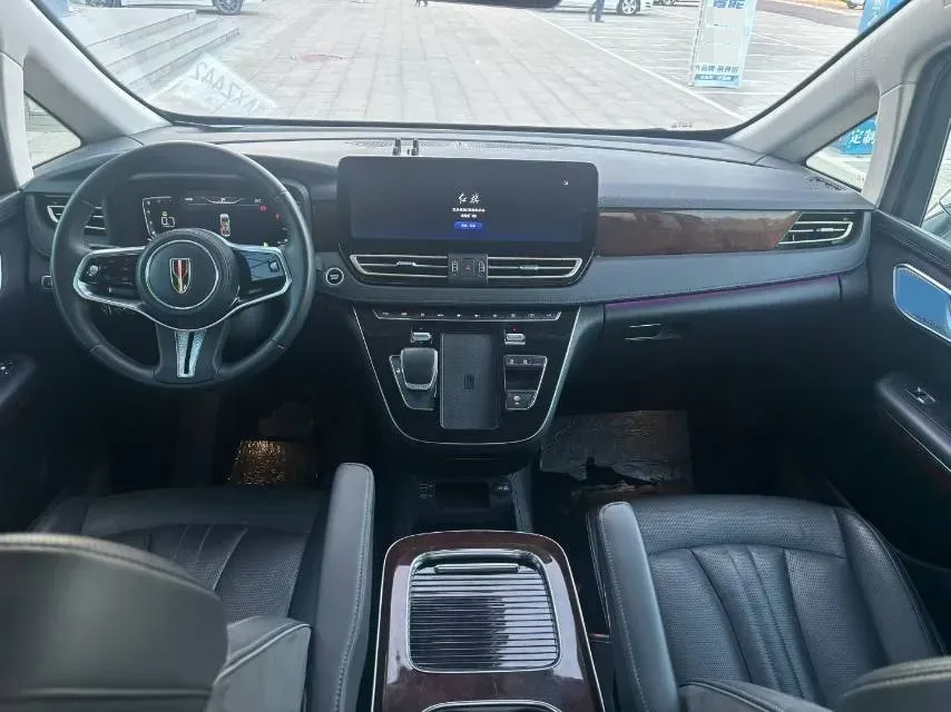 2023 HongQi HQ9 2.0T 252HP L4 8AT,autocango,china used car exporter,china ev exporter,chinese used car exporter,chinese used ev exporter