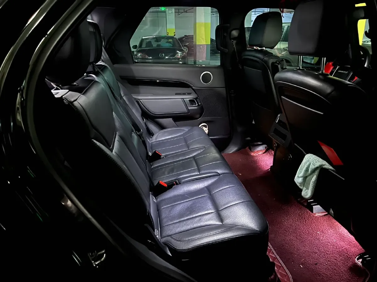 2019 Land Rover Discovery 3.0T 340HP V6 8AT,autocango,china used car exporter,china ev exporter,chinese used car exporter,chinese used ev exporter