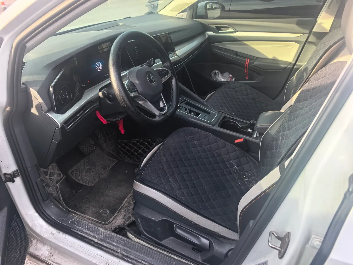 2021 Volkswagen Golf 1.4T 150HP L4 7DCT,autocango,china used car exporter,china ev exporter,chinese used car exporter,chinese used ev exporter