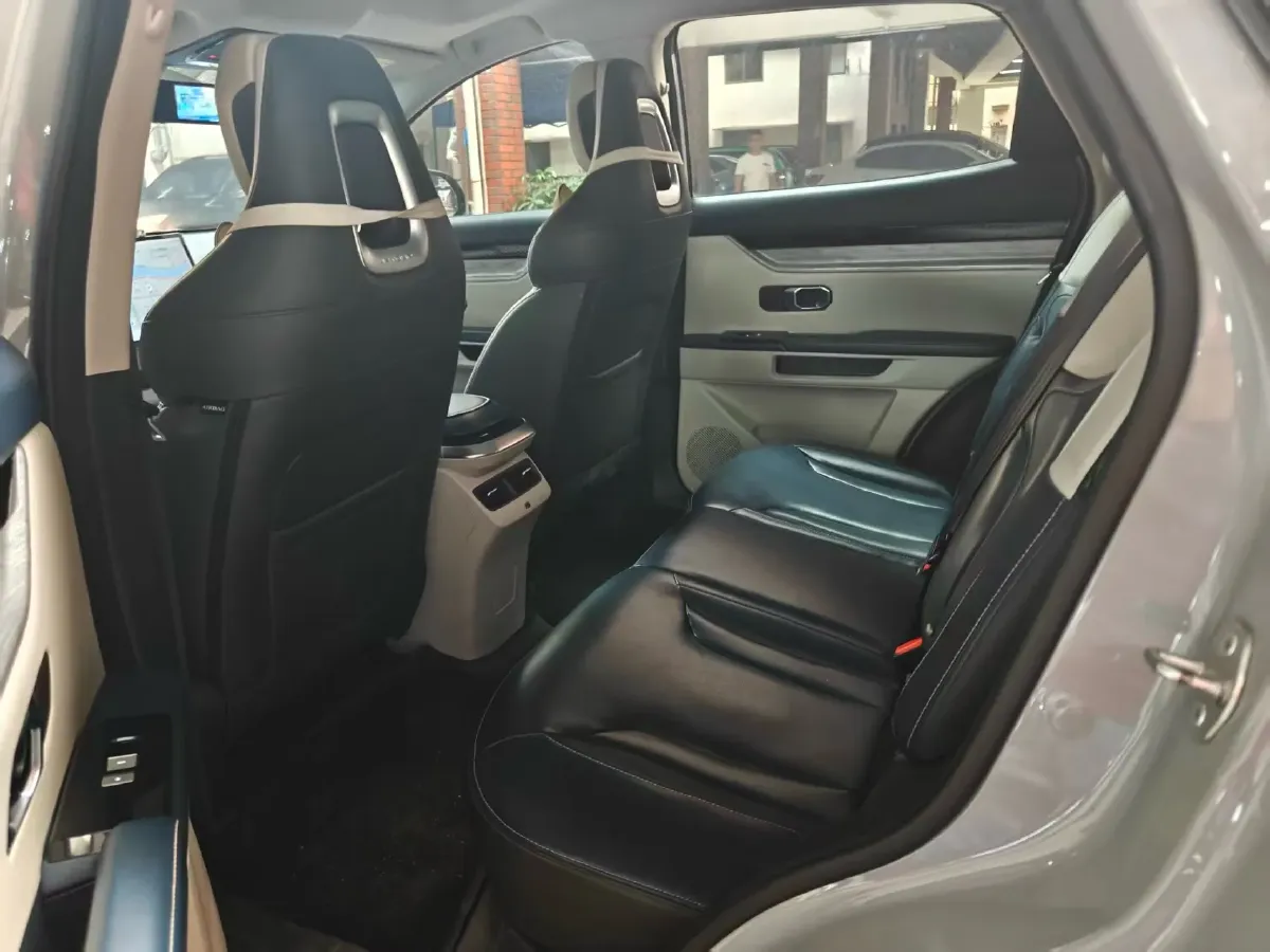 2023 Jetour DASHING i-DM 1.5T 156HP L4 3DHT PHEV 19.27KWH,autocango,china used car exporter,china ev exporter,chinese used car exporter,chinese used ev exporter