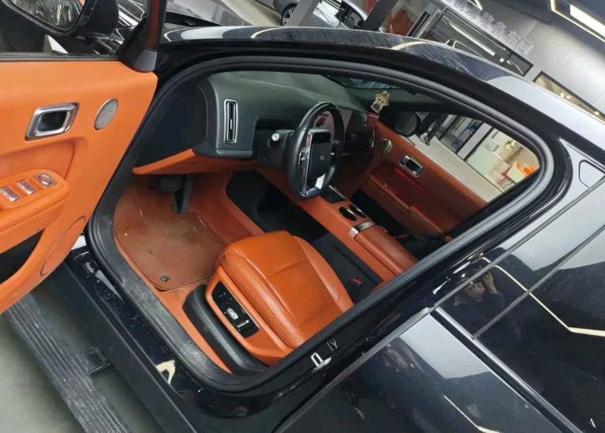 2024 Ford Bronco 2.3T 275HP L4 10AT,autocango,china used car exporter,china ev exporter,chinese used car exporter,chinese used ev exporter