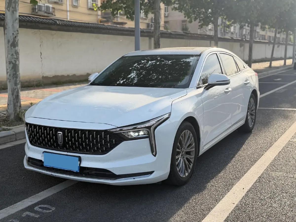 2023 Bestune B70 1.5T 169HP L4 7DCT,autocango,china used car exporter,china ev exporter,chinese used car exporter,chinese used ev exporter