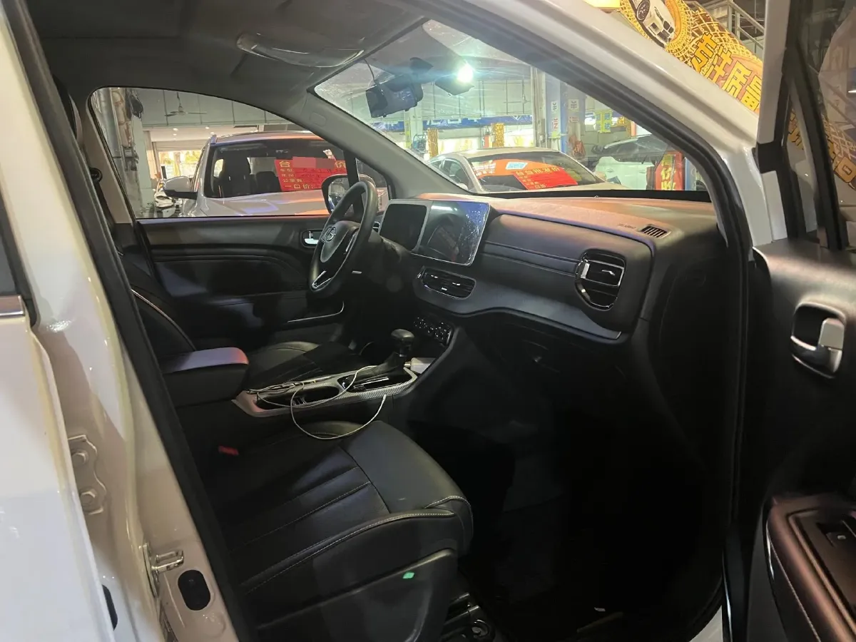 2022 GAC Trumpchi GS3 1.5T 169HP L4 6AT,autocango,china used car exporter,china ev exporter,chinese used car exporter,chinese used ev exporter