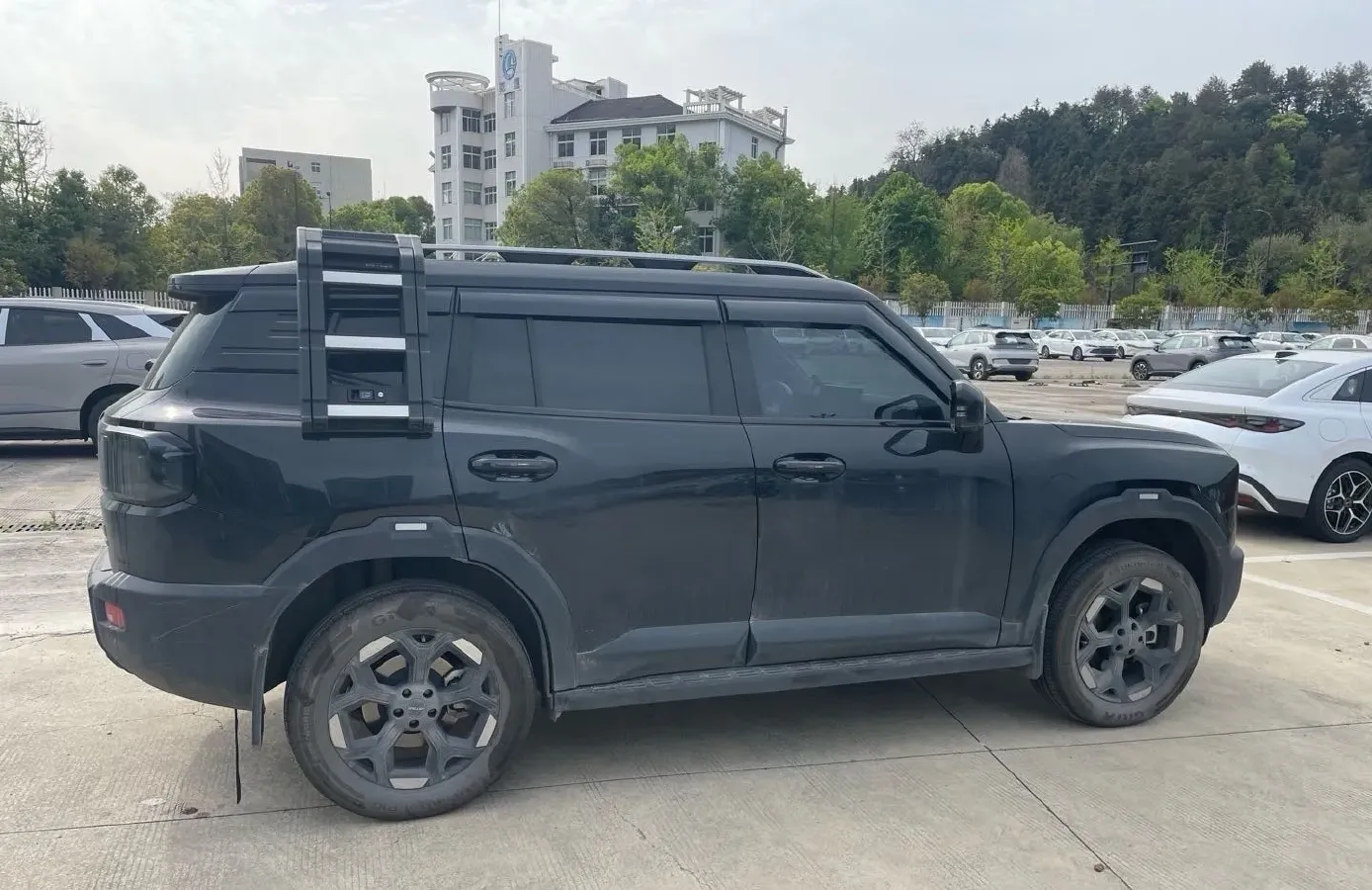 2025 Jetour Traveller 2.0T 254HP L4 7DCT,autocango,china used car exporter,china ev exporter,chinese used car exporter,chinese used ev exporter