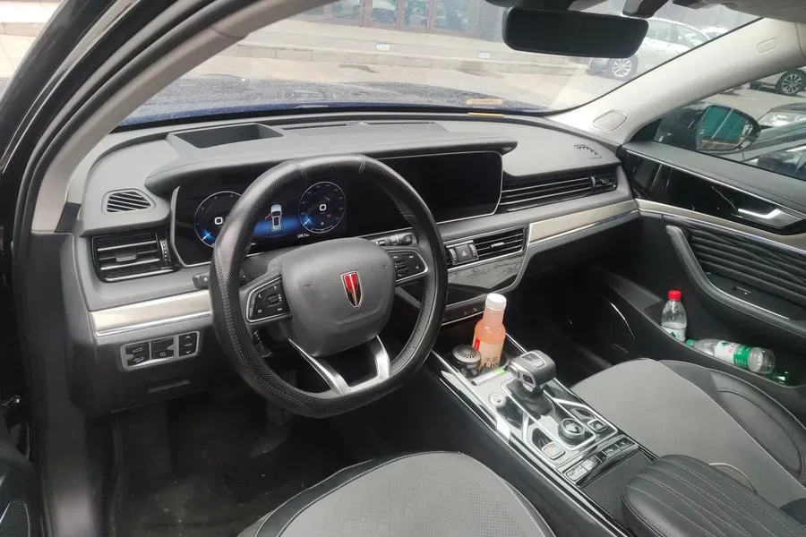 2022 HongQi HS5 2.0T 224HP L4 6AT,autocango,china used car exporter,china ev exporter,chinese used car exporter,chinese used ev exporter