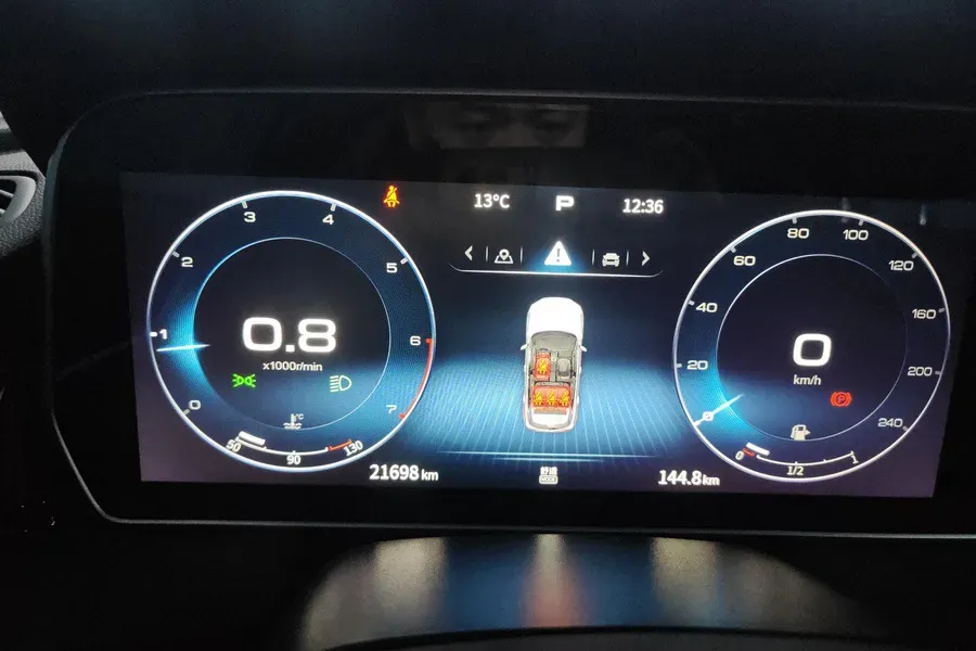 2022 HongQi HS5 2.0T 224HP L4 6AT,autocango,china used car exporter,china ev exporter,chinese used car exporter,chinese used ev exporter