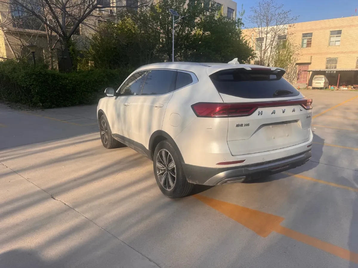 2023 Haval H6 1.5T 150HP L4 7DCT,autocango,china used car exporter,china ev exporter,chinese used car exporter,chinese used ev exporter