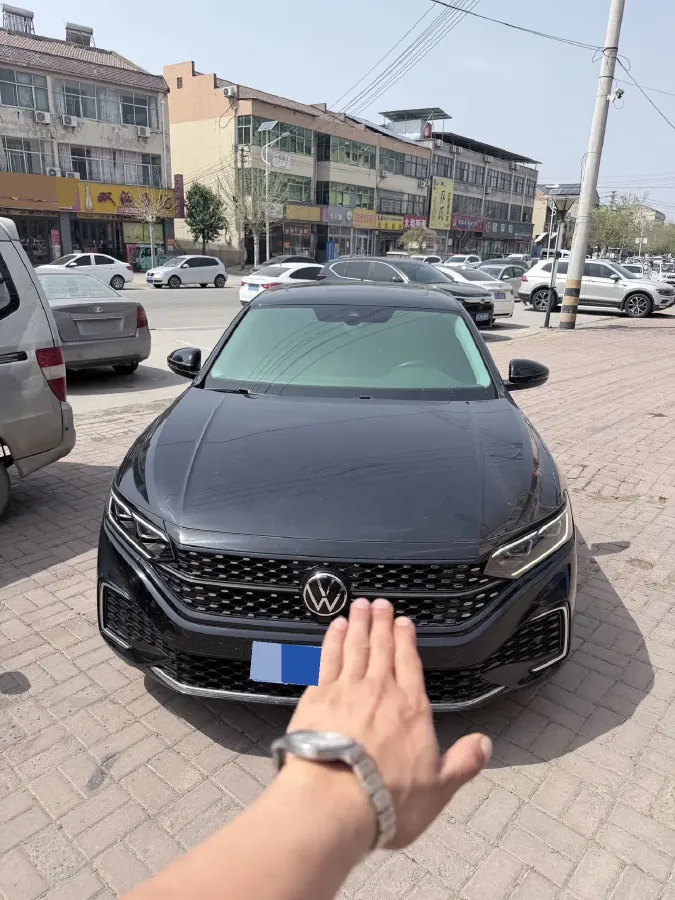 2022 Xpeng P7 BEV 60.2KWH,autocango,china used car exporter,china ev exporter,chinese used car exporter,chinese used ev exporter