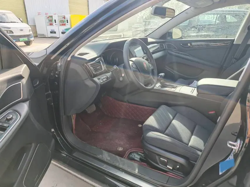 2021 HongQi H7 1.8T 188HP L4 6AT,autocango,china used car exporter,china ev exporter,chinese used car exporter,chinese used ev exporter