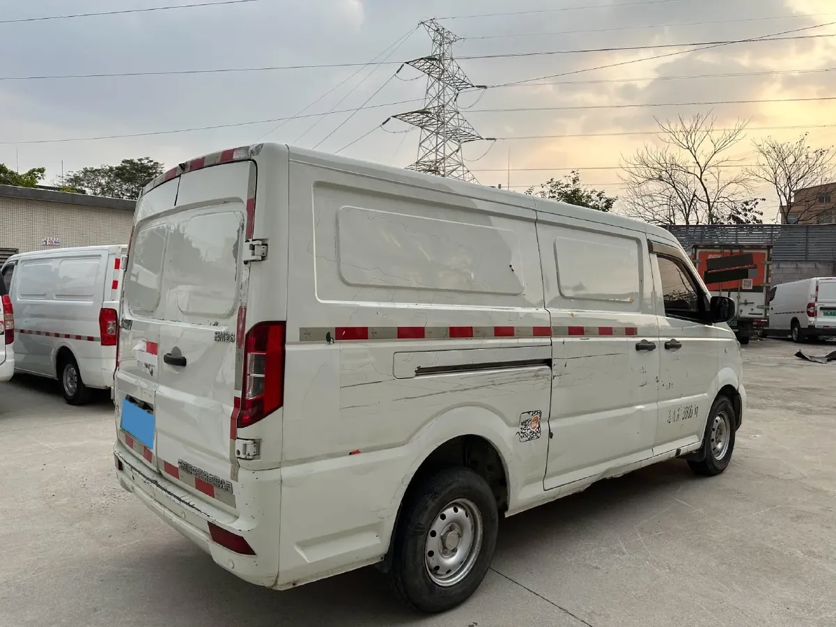 2020 Dongfeng RuiQi 6 2.3T 163HP L4 8AT,autocango,china used car exporter,china ev exporter,chinese used car exporter,chinese used ev exporter