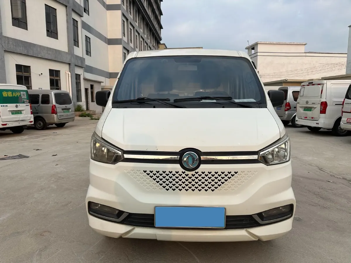 2020 Dongfeng RuiQi 6 2.3T 163HP L4 8AT,autocango,china used car exporter,china ev exporter,chinese used car exporter,chinese used ev exporter