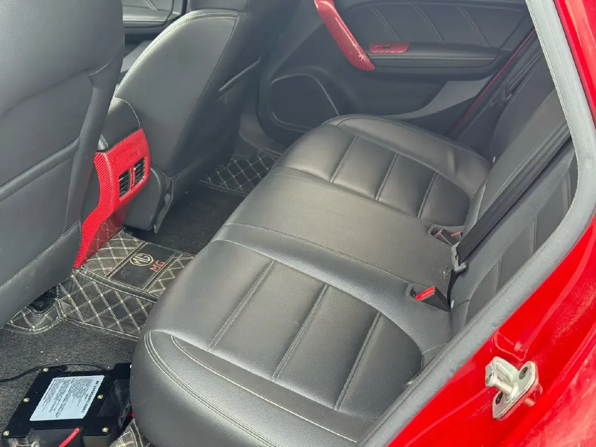 2019 MAXUS XinTu V80 2.5T 136HP L4 6AMT,autocango,china used car exporter,china ev exporter,chinese used car exporter,chinese used ev exporter