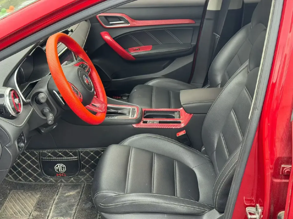 2019 MAXUS XinTu V80 2.5T 136HP L4 6AMT,autocango,china used car exporter,china ev exporter,chinese used car exporter,chinese used ev exporter