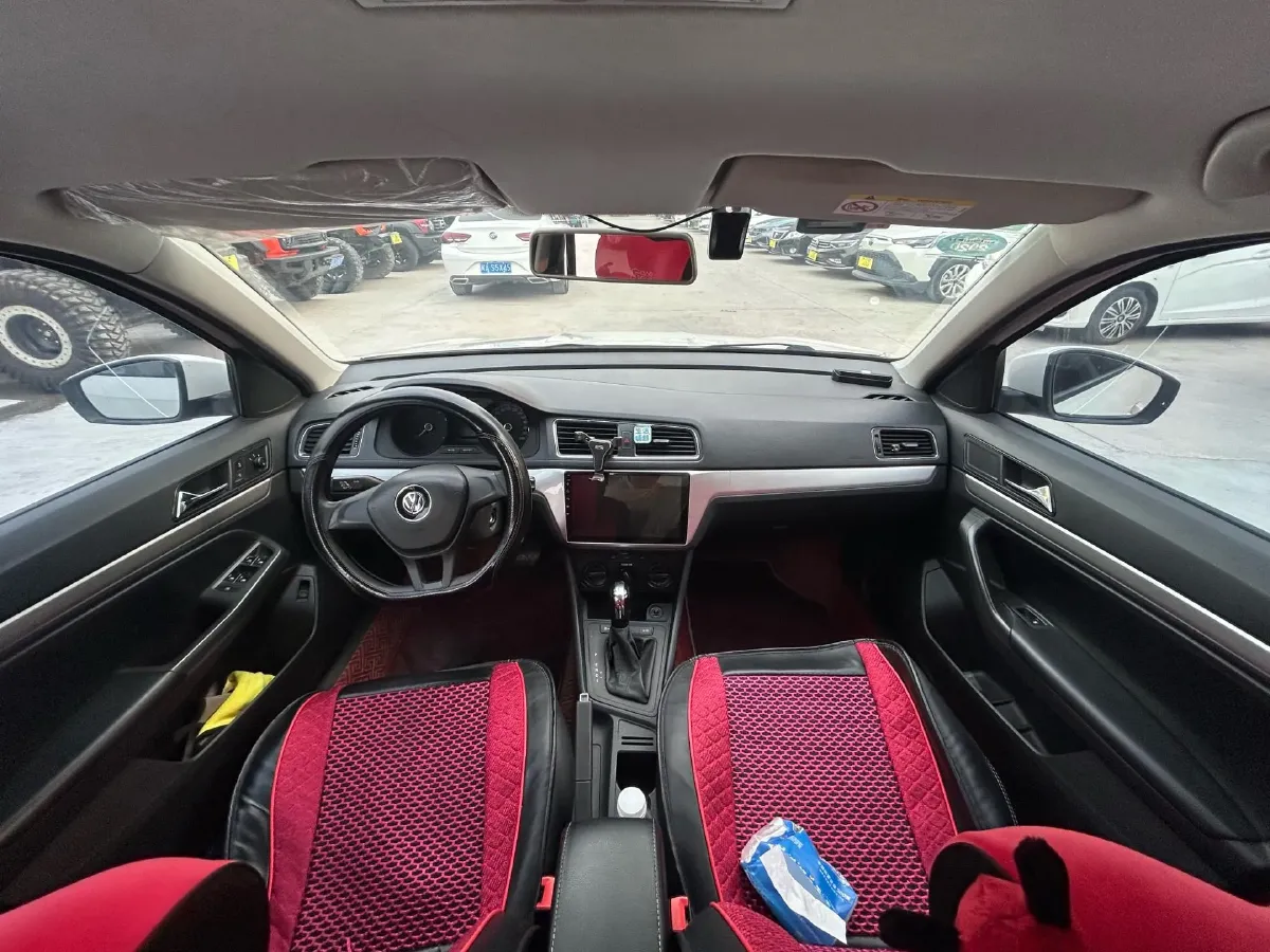 2017 Volkswagen Lavida 1.6L 110HP L4 6AT,autocango,china used car exporter,china ev exporter,chinese used car exporter,chinese used ev exporter