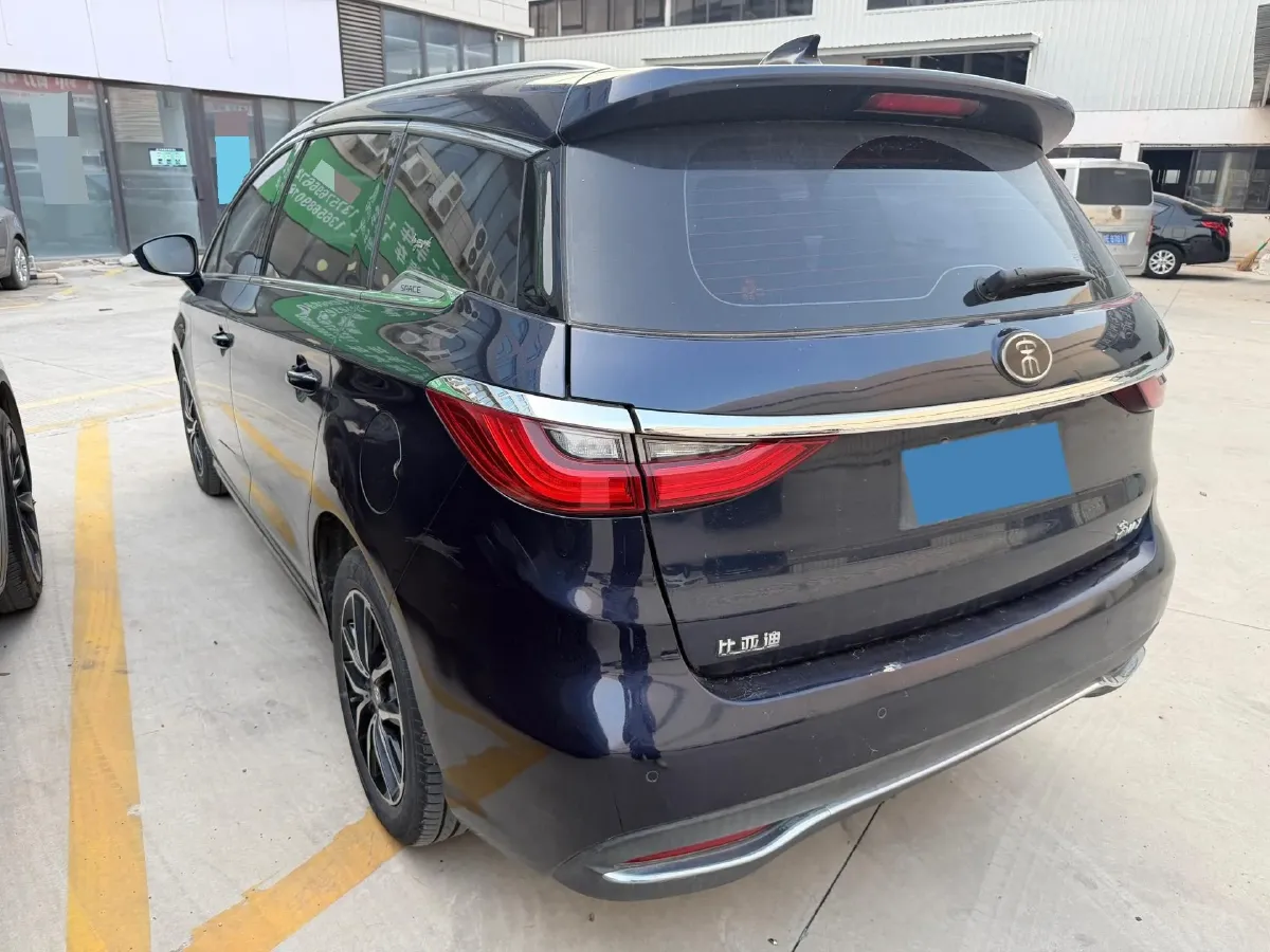 2018 BYD Song MAX 1.5T 154HP L4 6DCT,autocango,china used car exporter,china ev exporter,chinese used car exporter,chinese used ev exporter