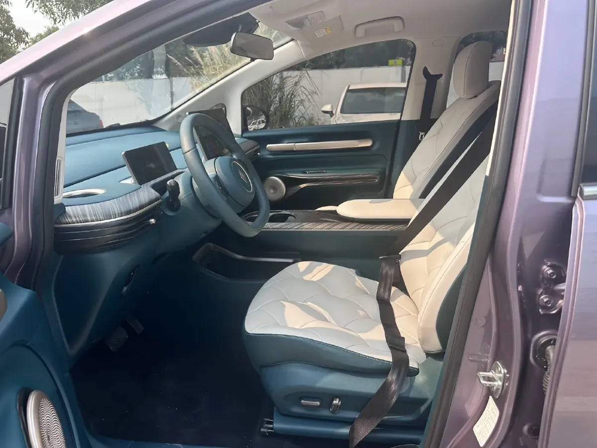 2023 BaoJun Cloud BEV 50.6KWH,autocango,china used car exporter,china ev exporter,chinese used car exporter,chinese used ev exporter