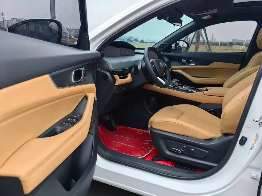 2021 ChangAn UNI-K 2.0T 233HP L4 8AT,autocango,china used car exporter,china ev exporter,chinese used car exporter,chinese used ev exporter