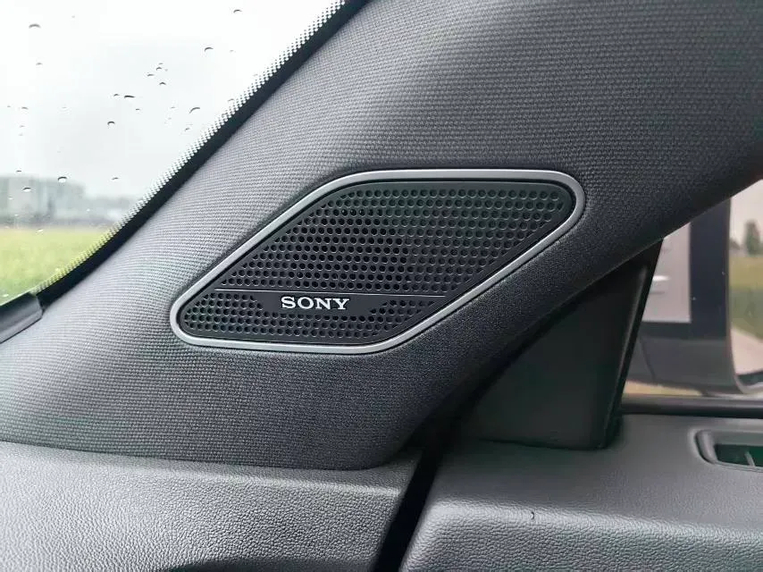 2021 ChangAn UNI-K 2.0T 233HP L4 8AT,autocango,china used car exporter,china ev exporter,chinese used car exporter,chinese used ev exporter