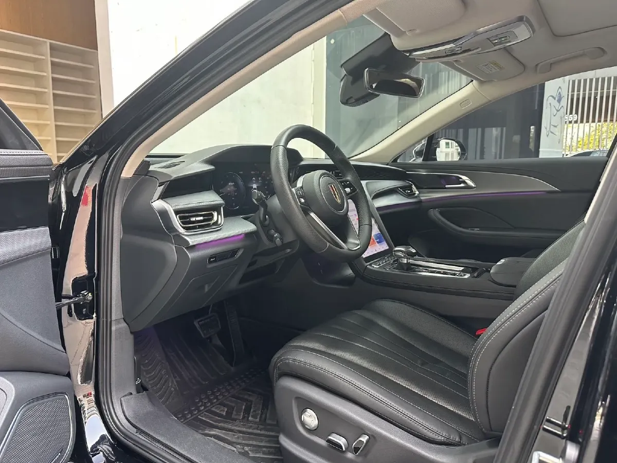 2023 HongQi H5 2.0T 224HP L4 8AT,autocango,china used car exporter,china ev exporter,chinese used car exporter,chinese used ev exporter