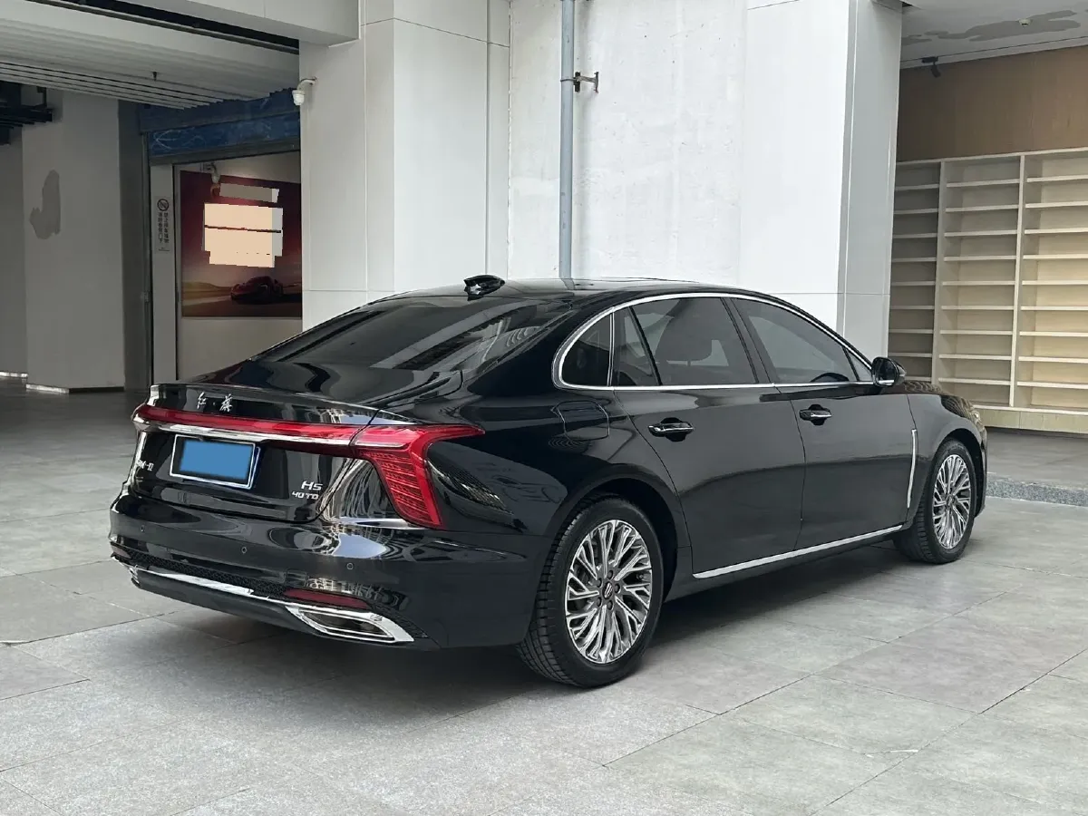 2023 HongQi H5 2.0T 224HP L4 8AT,autocango,china used car exporter,china ev exporter,chinese used car exporter,chinese used ev exporter