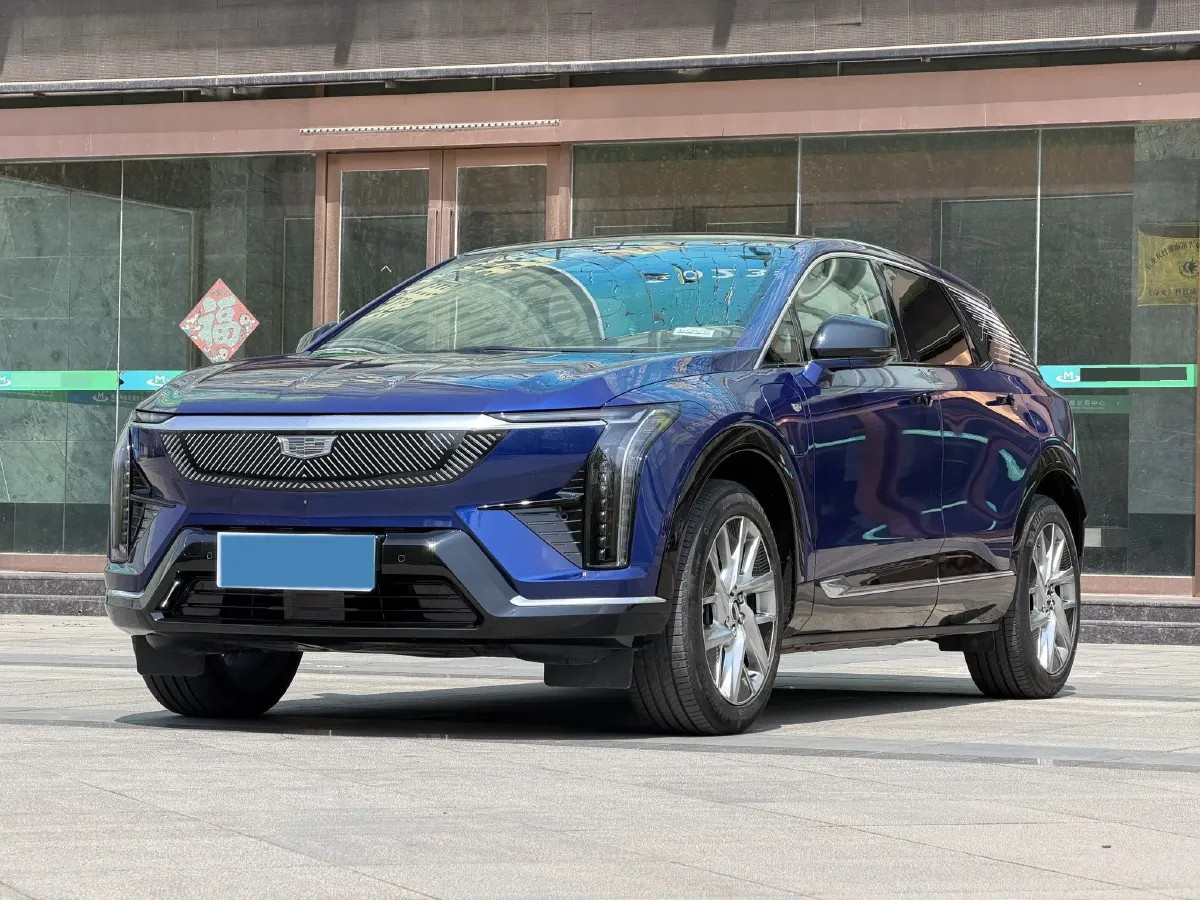 2024 Cadillac OPTIQ BEV 68.4KWH,autocango,china used car exporter,china ev exporter,chinese used car exporter,chinese used ev exporter
