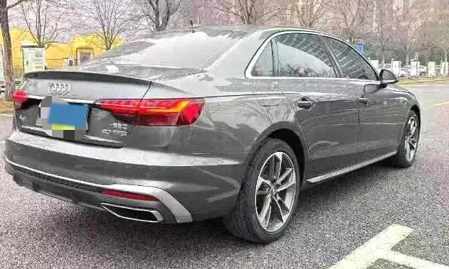 2020 Audi A4L 2.0T 190HP L4 7DCT,autocango,china used car exporter,china ev exporter,chinese used car exporter,chinese used ev exporter