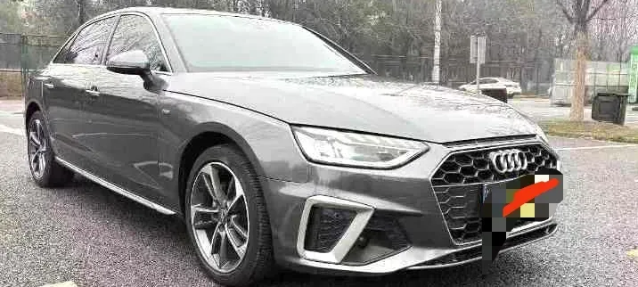 2020 Audi A4L 2.0T 190HP L4 7DCT,autocango,china used car exporter,china ev exporter,chinese used car exporter,chinese used ev exporter