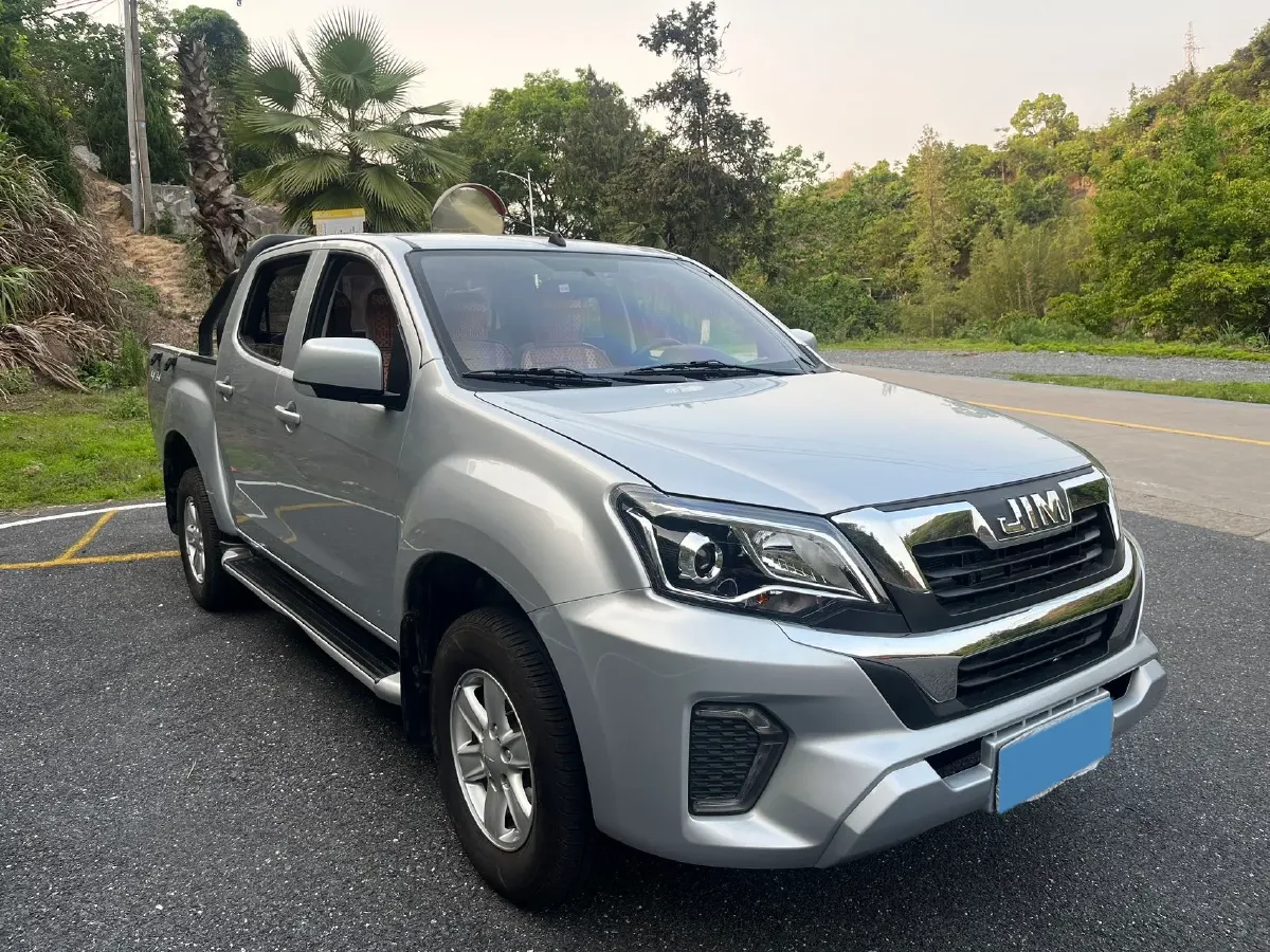 2024 Isuzu Jim 2.8T 120HP L4 5MT,autocango,china used car exporter,china ev exporter,chinese used car exporter,chinese used ev exporter