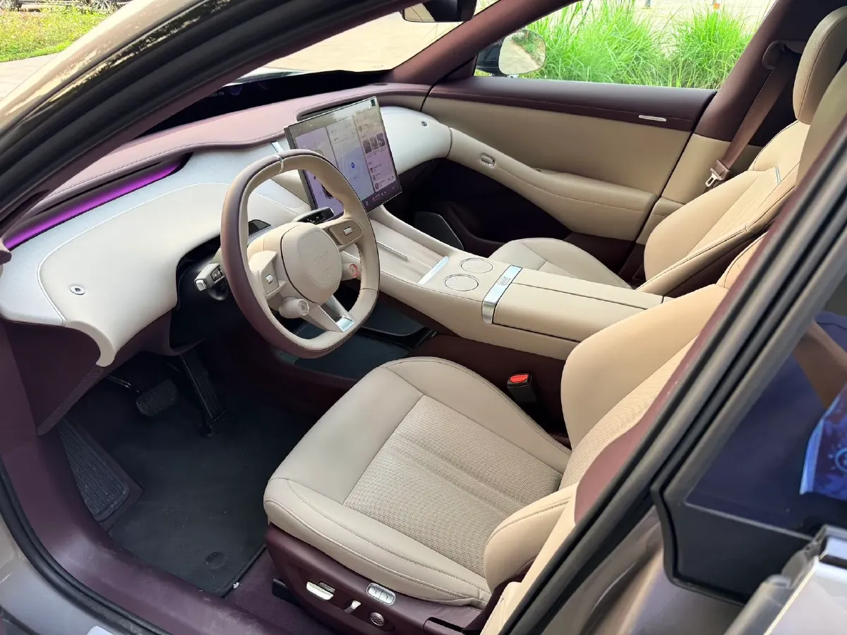 2025 MI YU7 BEV 96.3KWH,autocango,china used car exporter,china ev exporter,chinese used car exporter,chinese used ev exporter