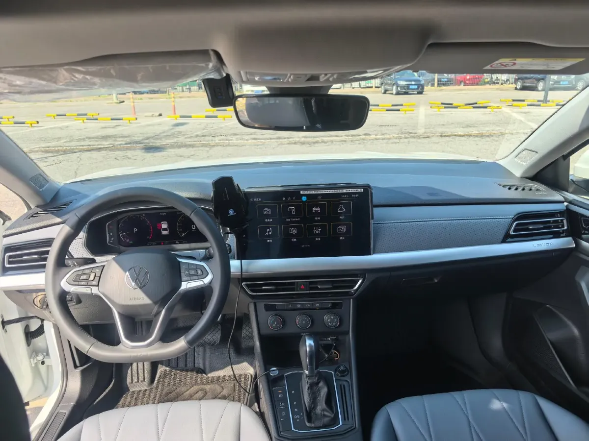 2024 Volkswagen Lavida 1.5L 110HP L4 6AT,autocango,china used car exporter,china ev exporter,chinese used car exporter,chinese used ev exporter