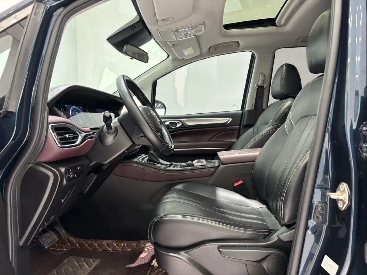 2021 GAC Trumpchi M6 1.5T 169HP L4 7DCT,autocango,china used car exporter,china ev exporter,chinese used car exporter,chinese used ev exporter