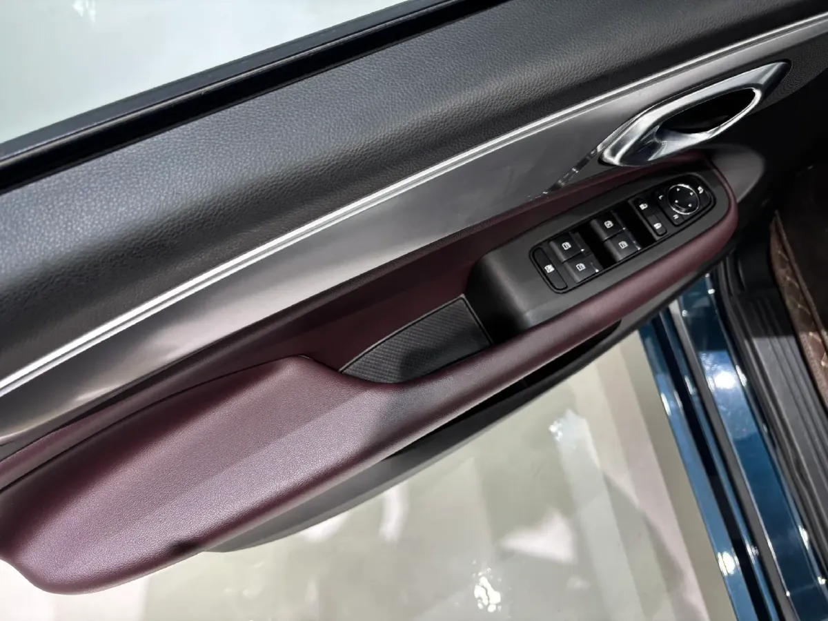 2021 GAC Trumpchi M6 1.5T 169HP L4 7DCT,autocango,china used car exporter,china ev exporter,chinese used car exporter,chinese used ev exporter