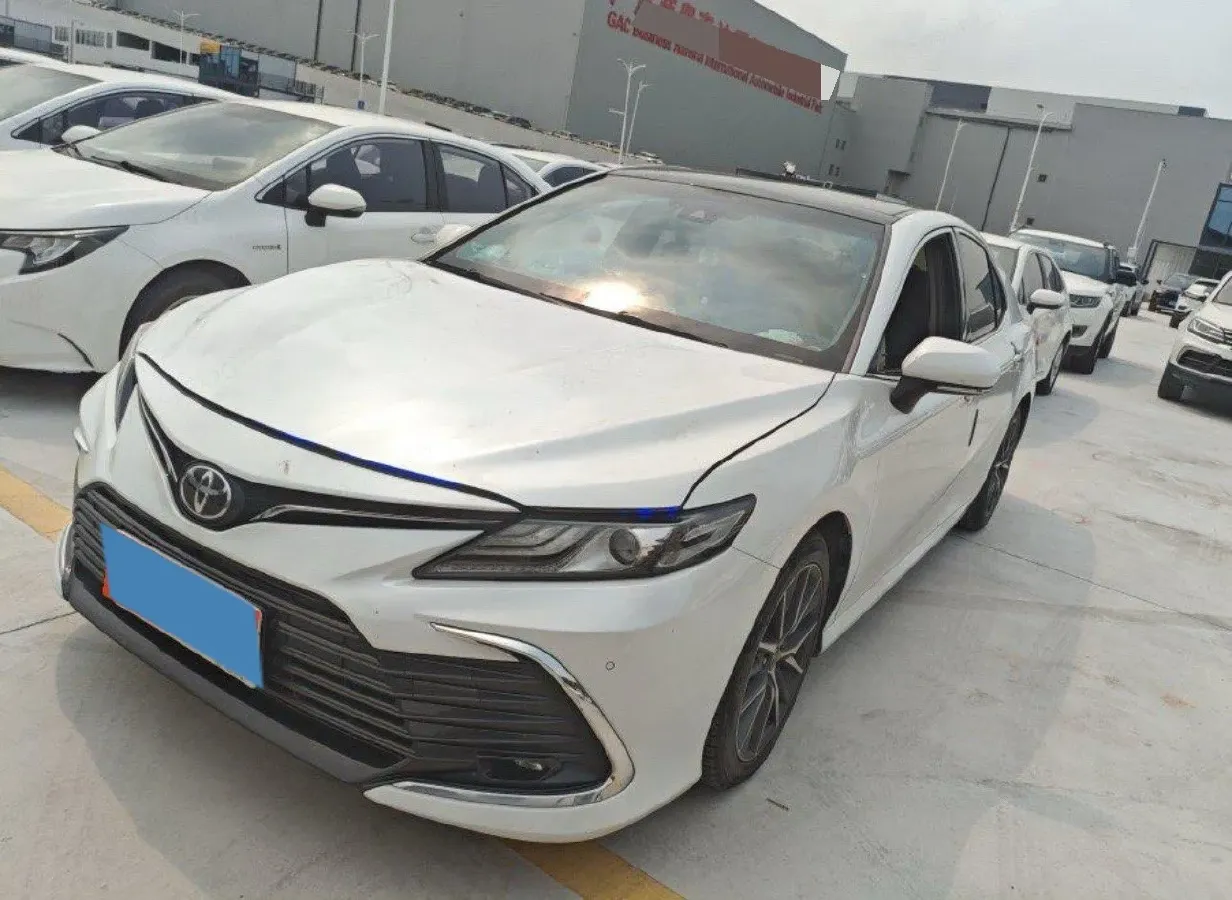 2021 Toyota Camry 2.5L 209HP L4 8AT,autocango,china used car exporter,china ev exporter,chinese used car exporter,chinese used ev exporter