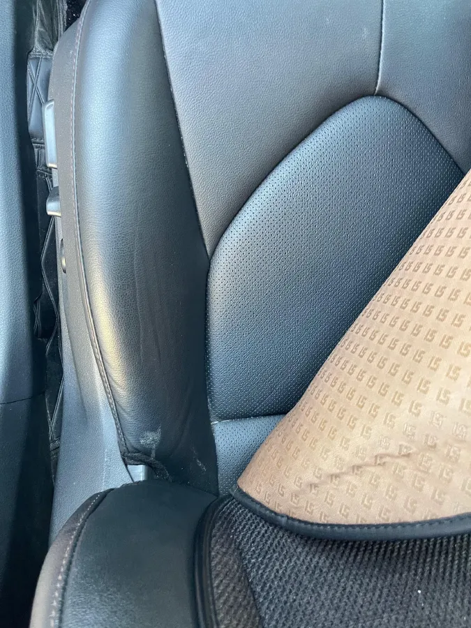 2023 Toyota Camry 2.0L 177HP L4 CVT,autocango,china used car exporter,china ev exporter,chinese used car exporter,chinese used ev exporter