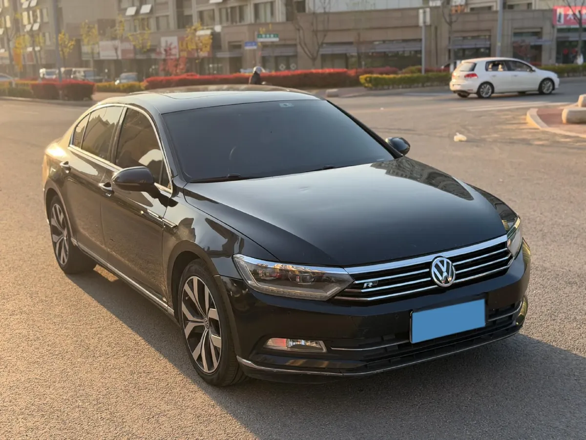 2018 Volkswagen Magotan 1.4T 150HP L4 7DCT,autocango,china used car exporter,china ev exporter,chinese used car exporter,chinese used ev exporter