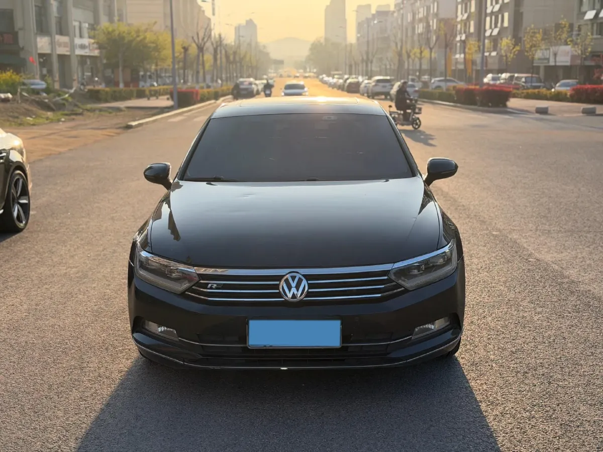 2018 Volkswagen Magotan 1.4T 150HP L4 7DCT,autocango,china used car exporter,china ev exporter,chinese used car exporter,chinese used ev exporter