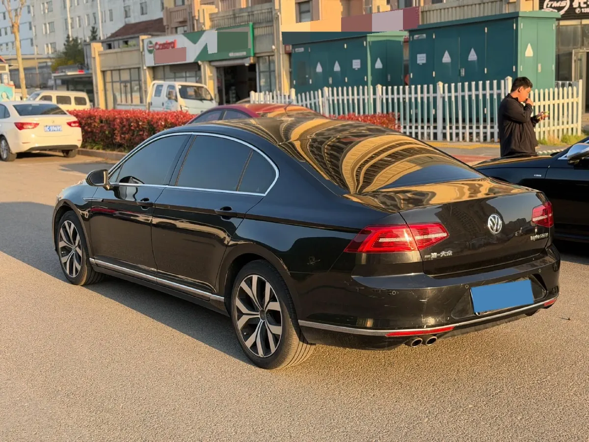 2018 Volkswagen Magotan 1.4T 150HP L4 7DCT,autocango,china used car exporter,china ev exporter,chinese used car exporter,chinese used ev exporter