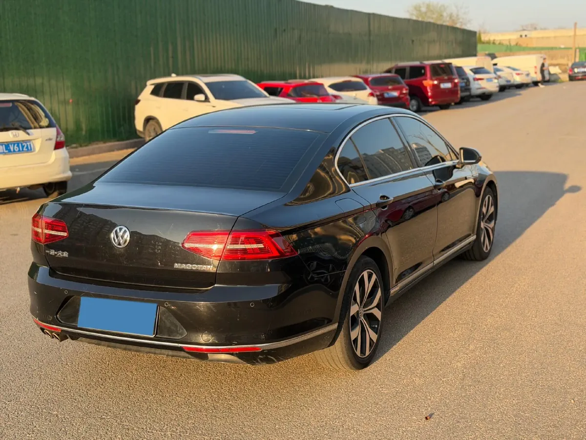2018 Volkswagen Magotan 1.4T 150HP L4 7DCT,autocango,china used car exporter,china ev exporter,chinese used car exporter,chinese used ev exporter