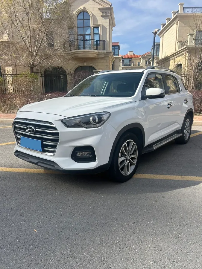 2018 Hyundai ix35 2.0L 160HP L4 6AT,autocango,china used car exporter,china ev exporter,chinese used car exporter,chinese used ev exporter