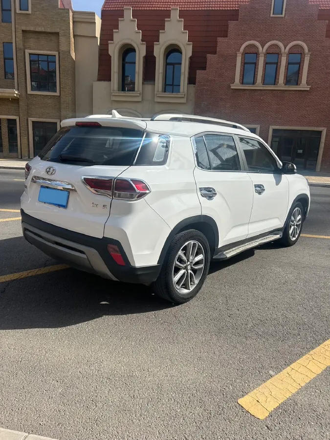 2018 Hyundai ix35 2.0L 160HP L4 6AT,autocango,china used car exporter,china ev exporter,chinese used car exporter,chinese used ev exporter