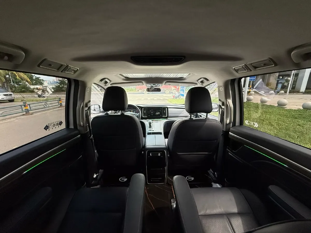 2023 GAC Trumpchi M8 2.0T 252HP L4 8AT,autocango,china used car exporter,china ev exporter,chinese used car exporter,chinese used ev exporter