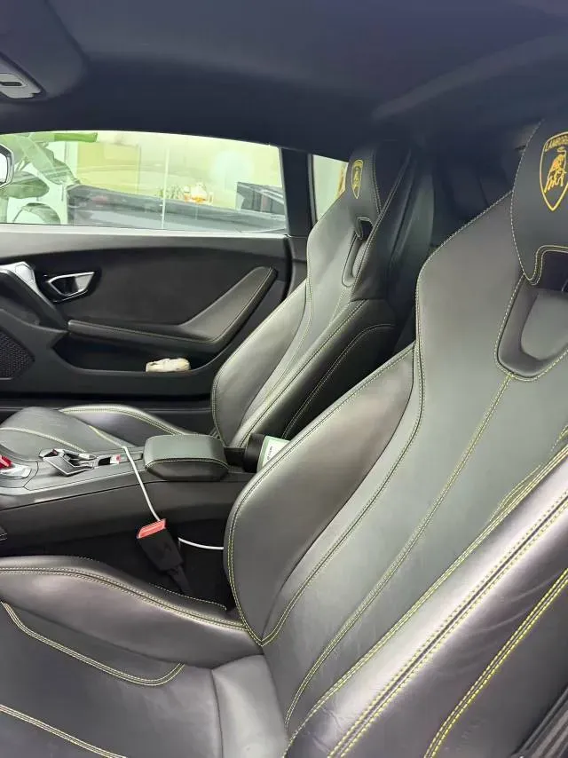 2020 Lamborghini Huracán 5.2L 611HP V10 7DCT,autocango,china used car exporter,china ev exporter,chinese used car exporter,chinese used ev exporter