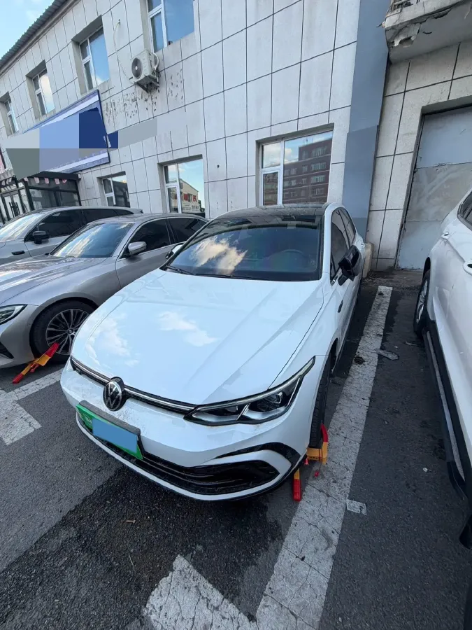 2023 Volkswagen Golf 1.4T 150HP L4 7DCT,autocango,china used car exporter,china ev exporter,chinese used car exporter,chinese used ev exporter